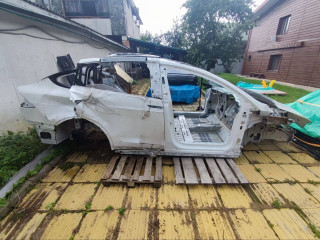 крыло заднее правое Tesla Model X 1 поколение [рестайлинг] 2023, white, полный привод, 1647320-S0-A, 1647726-S0-A, 1058093-S0-B, 1046372-S0-B, 1647324-S0-A, 1046719-S0-A