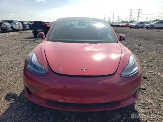 Tesla Model 3 1 поколение