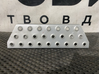 Ступень спойлера шасси Volvo FH4 первое поколение (2013 - 2020), 21740170