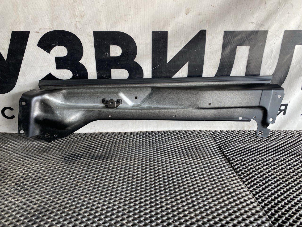 усилитель двери Scania 6-series, 2045008 - фото №1