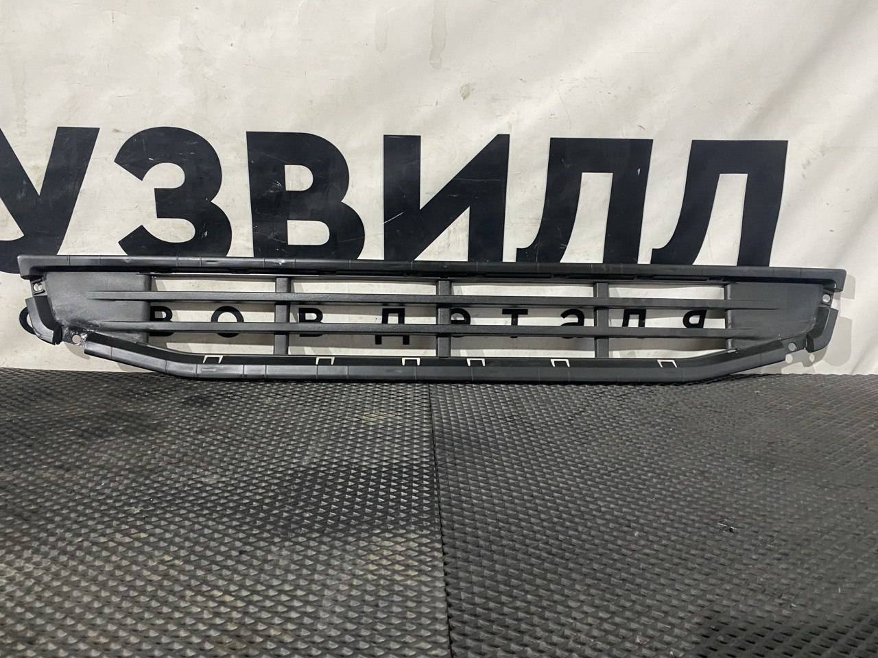 накладка ступени бампера Volvo FH4 первое поколение (2013 - 2020), 82220206 - фото №1