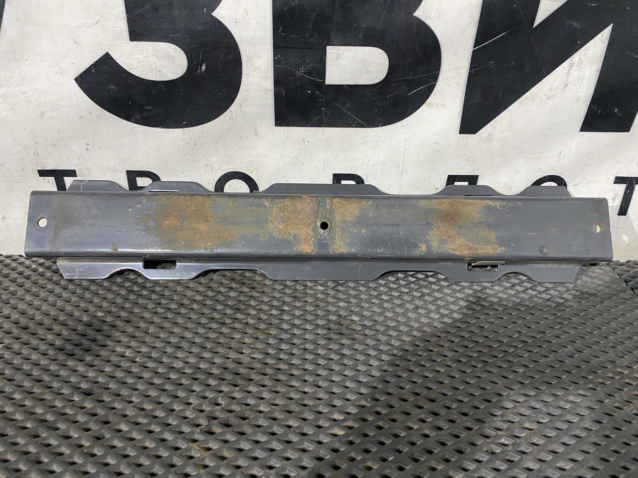 крепление аккумулятора Volvo FH4 первое поколение (2013 - 2020), 21752239 - фото №1