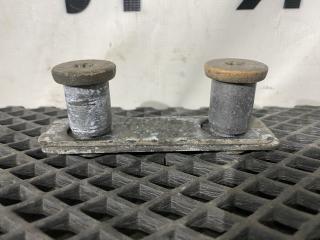 Кронштейн спойлера шасси Scania 6-series, 2516094, 2516093