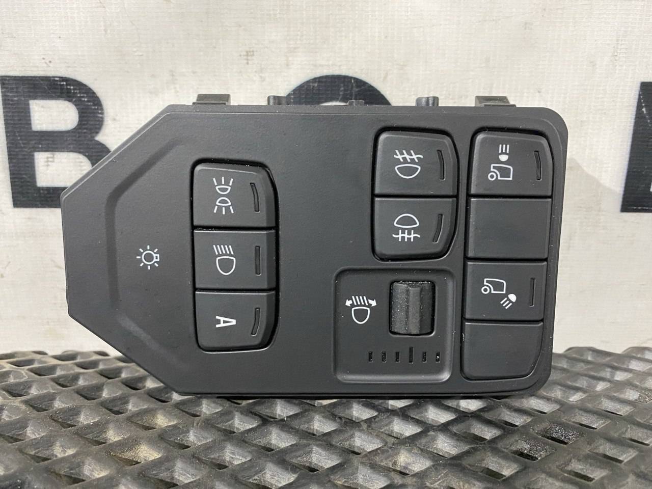 блок управления светом Scania 6-series, 2875534 - фото №1