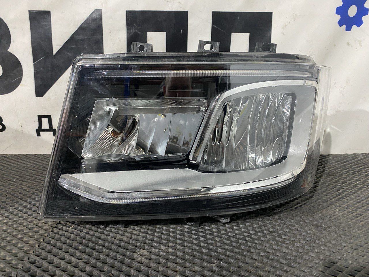 фара левая Scania 6-series, 2674390, 3148185 - фото №1