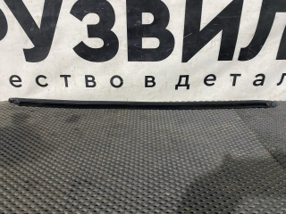 Уплотнитель стекла Volvo FH5 2 (2019 - 2026), 82178204