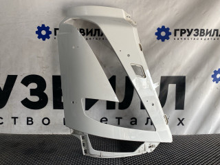 Окантовка правой фары Volvo FH5 2 (2019 - 2025), 84448800, 84448845