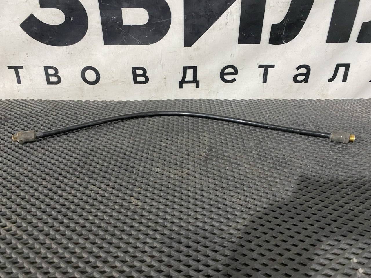 Трубка горного тормоза Renault T-Series 1 поколение (2013 - 2025), 7400980833 - фото №1