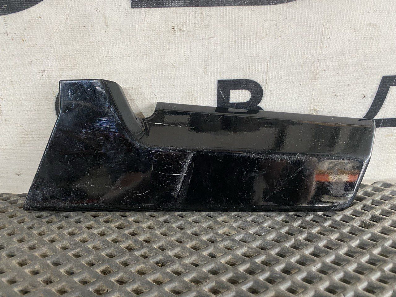 заглушка Volvo FM5 1 (2019 - 2025), 84427965 - фото №1