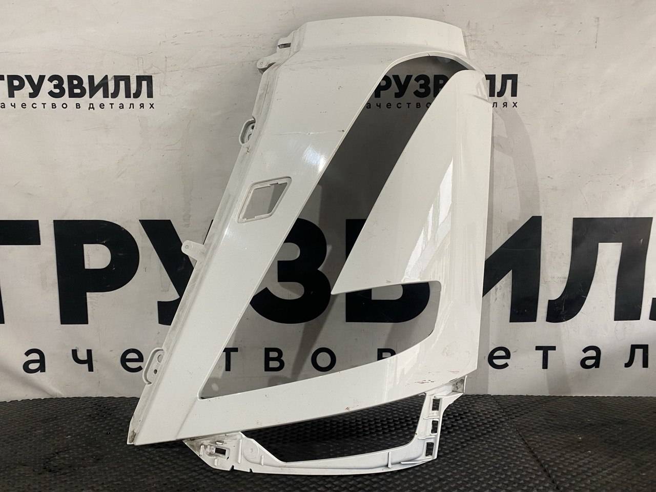 Окантовка левой фары Volvo FH5 2 (2019 - 2025), 23526465, 23529230 - фото №1