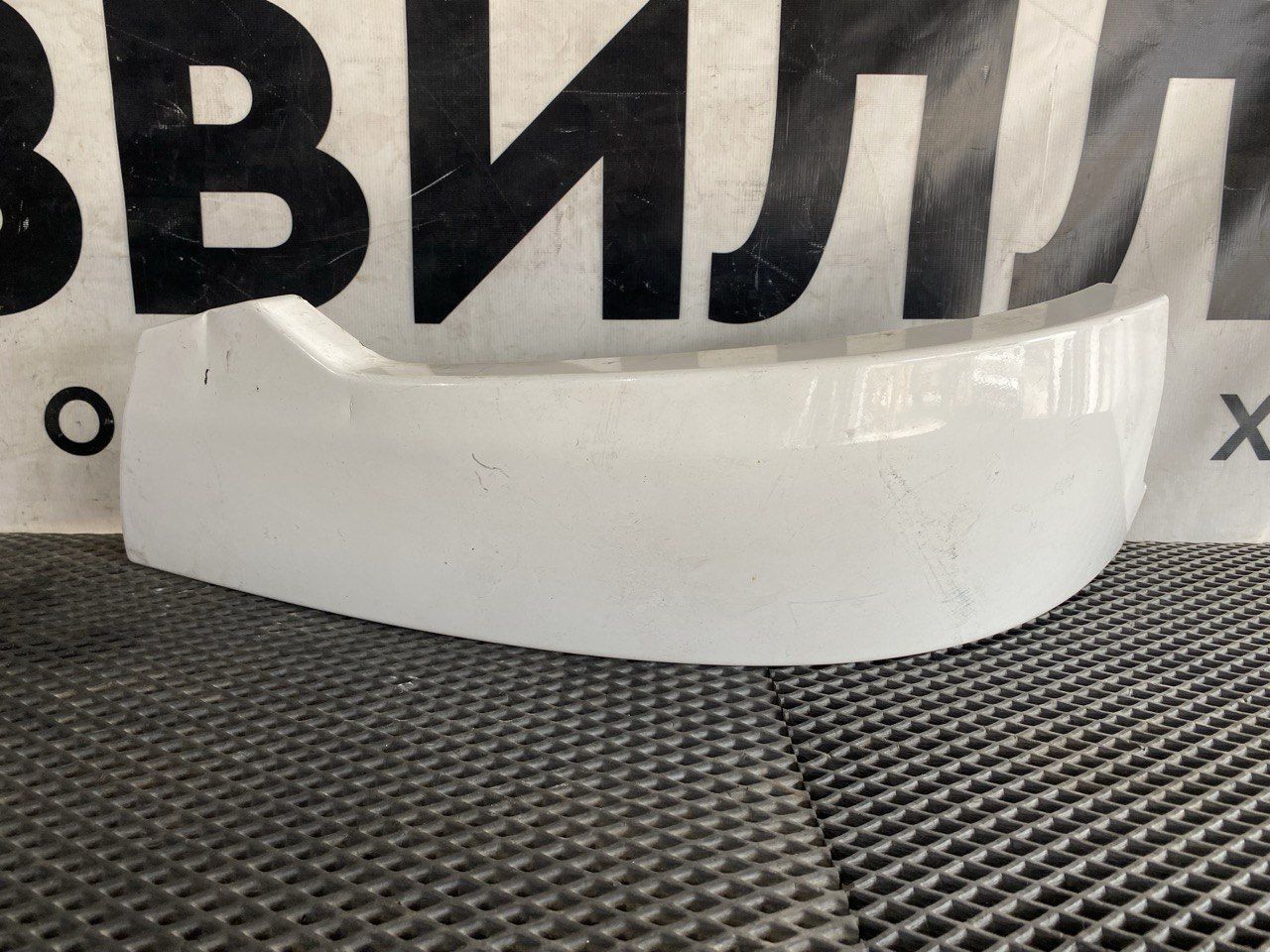 Угол бампера лев. Volvo FH5 2 (2019 - 2025), 22766194, 22766199 - фото №1