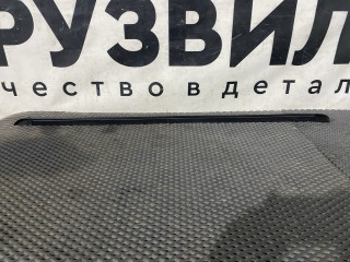 Уплотнитель стекла Volvo FH5 2 (2019 - 2026), 82178204