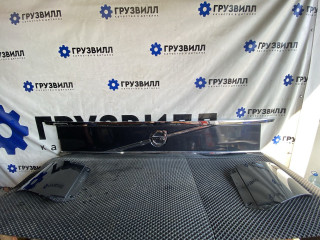 Накладка капота Volvo FH4 первое поколение (2013 - 2020), 21941702, 84027588, 84222751, 84222761, 82248312, 23671567, 23671566