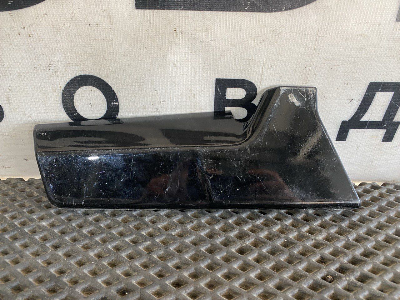 заглушка Volvo FM5 1 (2019 - 2025), 84427967 - фото №1