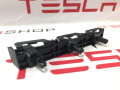 Кронштейн крепления накладки порога рокерной панели Tesla Model S 1 поколение [2-й рестайлинг] (2021 - 2025), 1567144-00-B - фото №3
