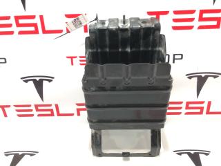 Короб аккумуляторной батареи Tesla Model X 1 поколение 2016, 1060776-00-B, 1060244-00-D