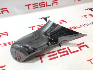 Накладка хромированная 2-го ряда сидения Tesla Model X 1 поколение 2018, 1062970-00-A
