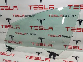 стекло двери передней левой Tesla Model X 1 поколение 2019, 1028822-00-J