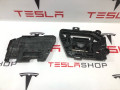 ручка наружная Tesla Model S 1 поколение [рестайлинг] 2016, 1100299-S0-A, 1071880-00-A, 1046121-00-E - фото №5