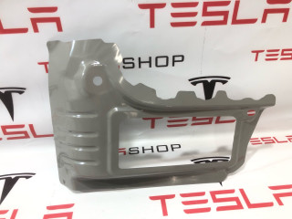 часть кузова (вырезанный элемент) Tesla Model 3 1 поколение 2021, 1077158-S0-A, 1109300-S0-A