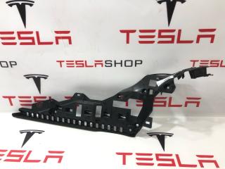 Кронштейн внутренний стойки C Tesla Model S 1 поколение [2-й рестайлинг] (2021 - 2025), 1587705-00-D