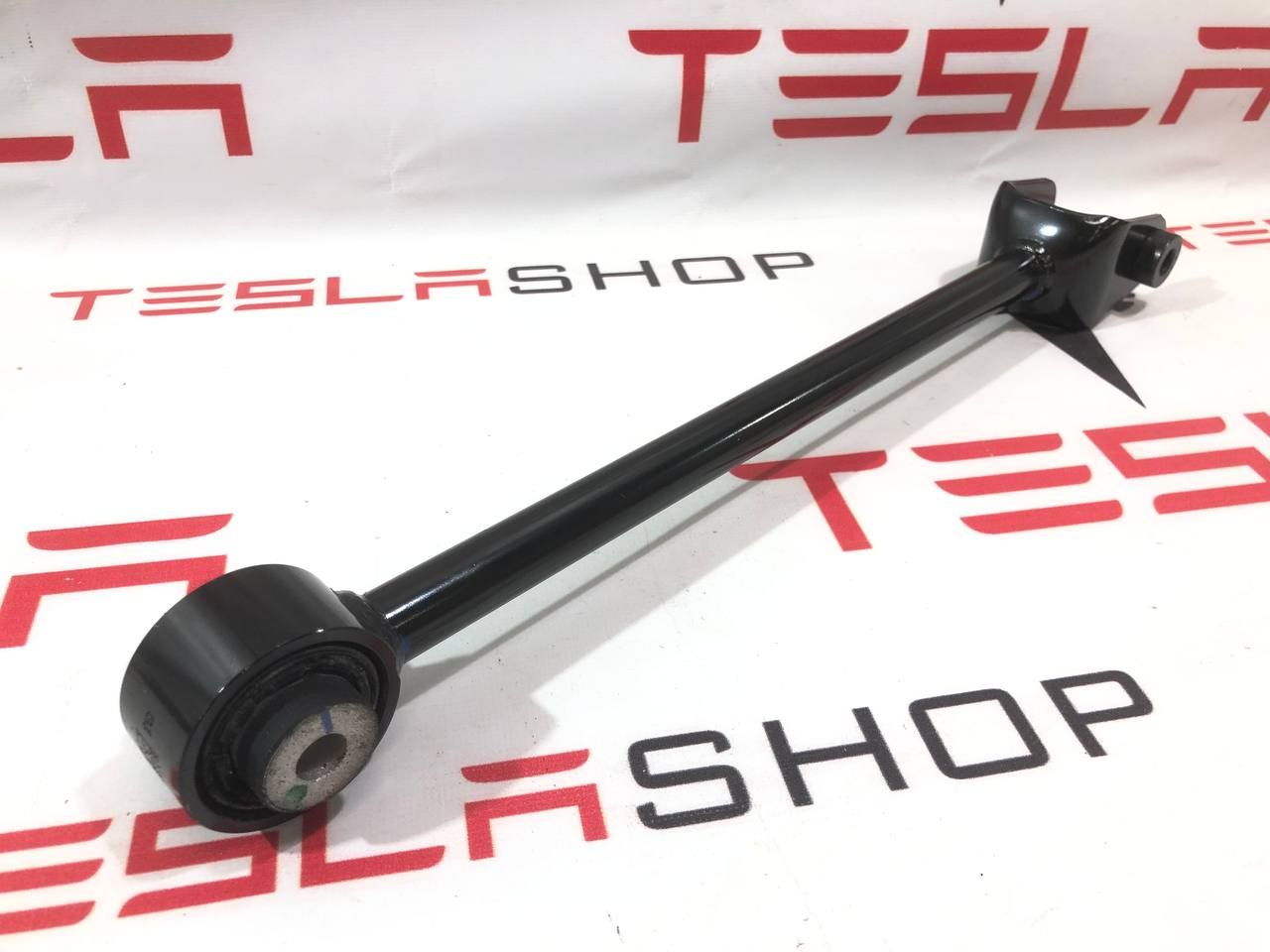 рычаг подвески Tesla Model Y 1 поколение 2022, 1044444-00-A, 1044441-00-F - фото №1