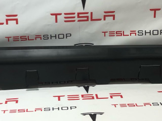 Накладка порога рокерной панели Tesla Model S 1 поколение [2-й рестайлинг] (2021 - 2025), 1567139-00-B, 1567141-00-B