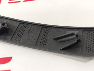 Кронштейн крепления фары противотуманной правой Tesla Model S 1 поколение [рестайлинг] 2019, 1059980-00-B