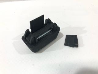 Держатель козырька солнцезащитного Tesla Model S 1 поколение [2-й рестайлинг] (2021 - 2025), 1533088-00-D