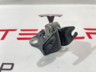 петля двери Tesla Model 3 1 поколение 2019, 1091331-00-F