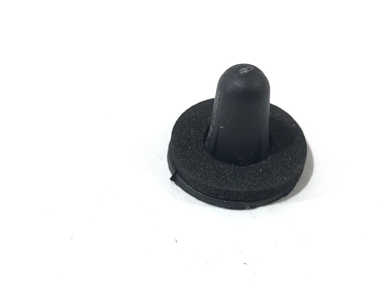 Клипса (направляющая) фары (фонаря) M3, MY Tesla Model 3 1 поколение (2017 - 2025), 1077398-00-F, 1104335-00-B, 1077397-00-F - фото №1