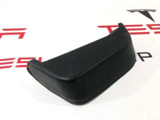 Крышка фонаря багажника Tesla Model X 1 поколение 2018, 1058812-00-B