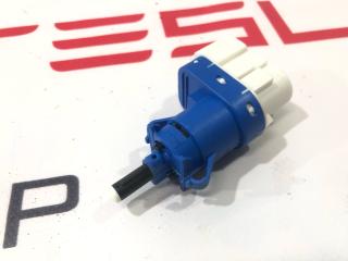 Датчик педали тормоза (лягушка) Tesla Model S 1 поколение [2-й рестайлинг] (2021 - 2025), 1005124-00-A