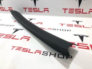 накладка двери (крышки) багажника Tesla Model X 1 поколение 2018, 1037906-50-E, 1037906-00-E