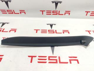 Накладка декоративная стойки A (магнит) Tesla Model X 1 поколение 2016, 1050286-06-H
