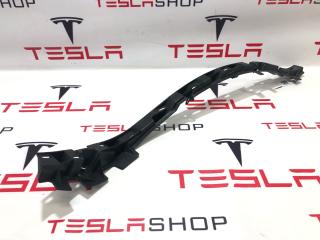 Кронштейн накладки, стойки C Tesla Model X 1 поколение 2019, 1079764-00-C, 1056091-00-B, 1051826-00-B