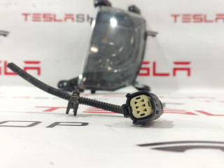 Фишка (разъем) электропроводка подкапотная Tesla Model S 1 поколение [рестайлинг] 2016, 1005995-00-S, 1005995-00-D