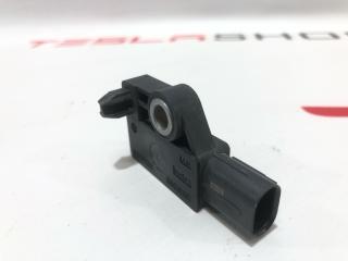 Датчик вибрации Tesla Model X 1 поколение [рестайлинг] 2022, 2047490013, 2047491014, 2047491007