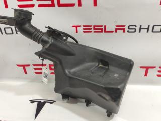 бачок омывателя Tesla Model 3 1 поколение 2019, 1005454-00-A, 1139548-00-A, 1096062-00-D