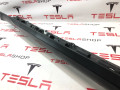 Накладка порога рокерной панели Tesla Model S 1 поколение [2-й рестайлинг] (2021 - 2025), 1567139-00-B, 1567141-00-B - фото №3