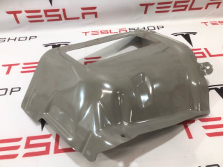 часть кузова (вырезанный элемент) Tesla Model Y 1 поколение 2022, 1522163-S0-A