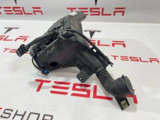 бачок омывателя Tesla Model 3 1 поколение 2019, 1090850-00-F, 1110164-00-B, 1096062-00-D