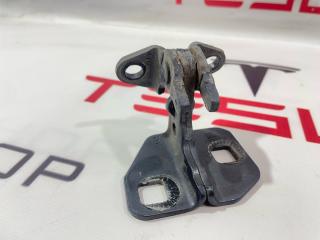 петля двери Tesla Model S 1 поколение 2015, 6009552-00-E