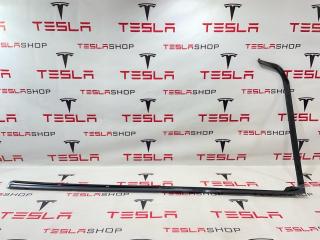 Уплотнитель порога Tesla Model S 1 поколение 2015, 6009587-00-D, 1012215-00-G