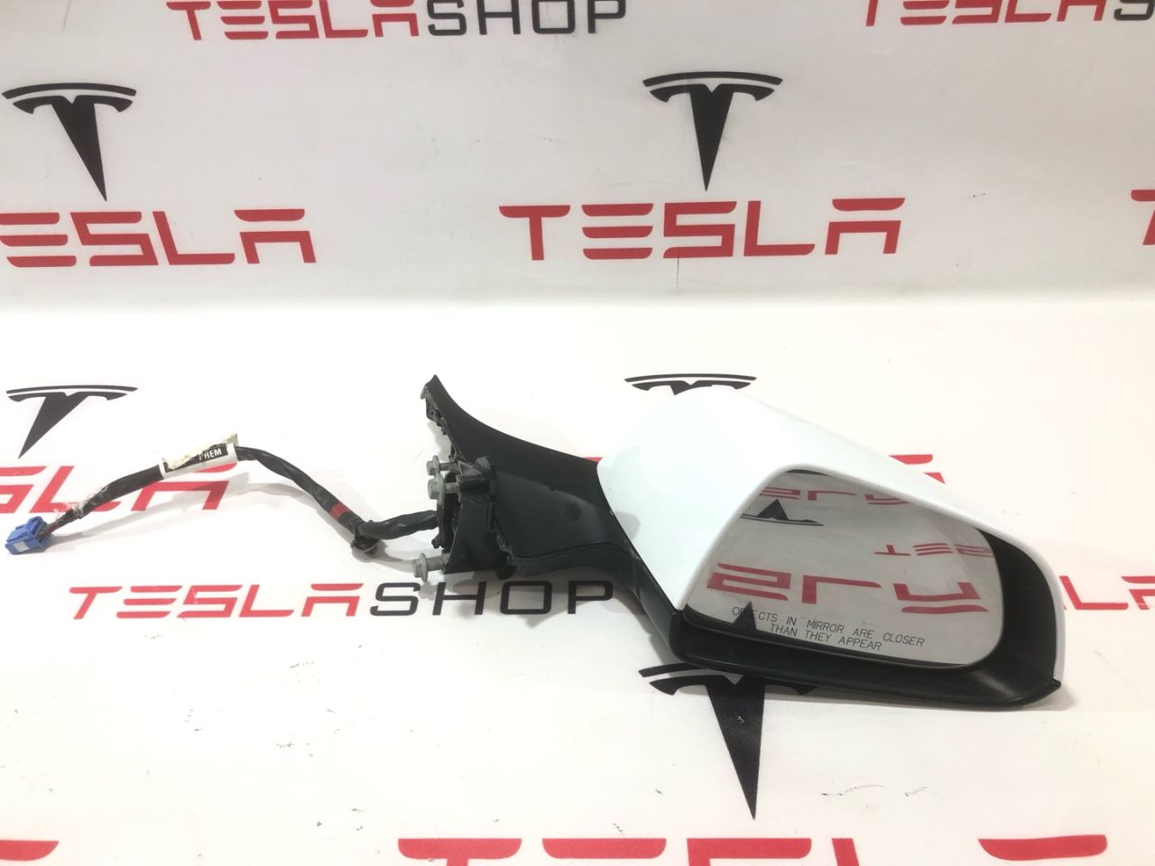 зеркало наружное правое Tesla Model 3 1 поколение 2022, 1592032-00-D - фото №1