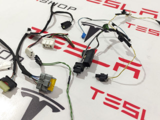 разъем (фишка) проводки Tesla Model X 1 поколение 2019, 1032440-00-G