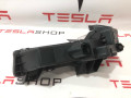 фара противотуманная правая Tesla Model 3 1 поколение (2017 - 2025), 1077392-00-F, 1507931-00-C - фото №5