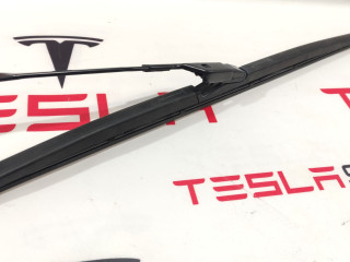 щеткодержатель (поводок стеклоочистителя, дворник) Tesla Model S 1 поколение [рестайлинг] 2016, 6005951-00-C