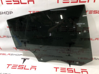 стекло двери задней правой Tesla Model Y 1 поколение 2021, 1495511-00-B, 1658432-00-A