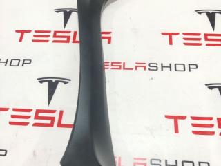 накладка двери (крышки) багажника Tesla Model X 1 поколение 2016, 1037902-00-E, 1037903-00-E, 1037903-50-E